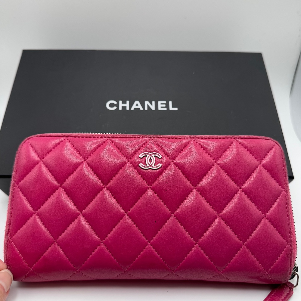 Pink Quilted Lambskin Leather Zippy Organizer Wallet